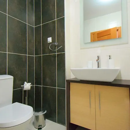 Super New With 3 Bedroom Free Wi-fi Albufeira