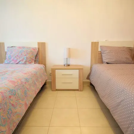 Villa Super New With 3 Bedroom Free Wi-fi
