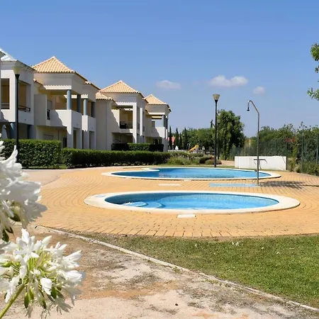 Super New With 3 Bedroom Free Wi-fi