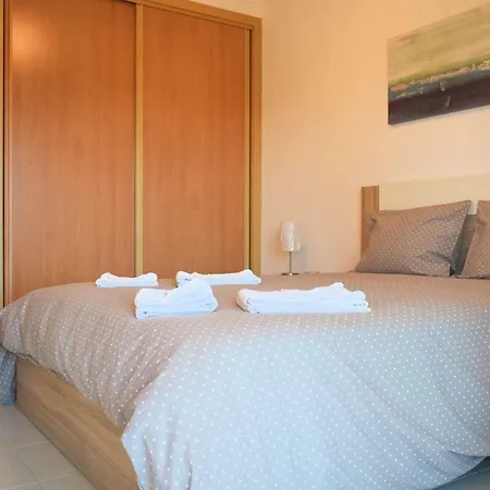 Super New With 3 Bedroom Free Wi-fi *