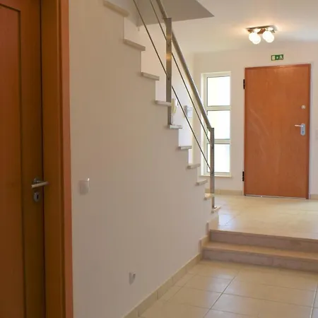 Villa Super New With 3 Bedroom Free Wi-fi